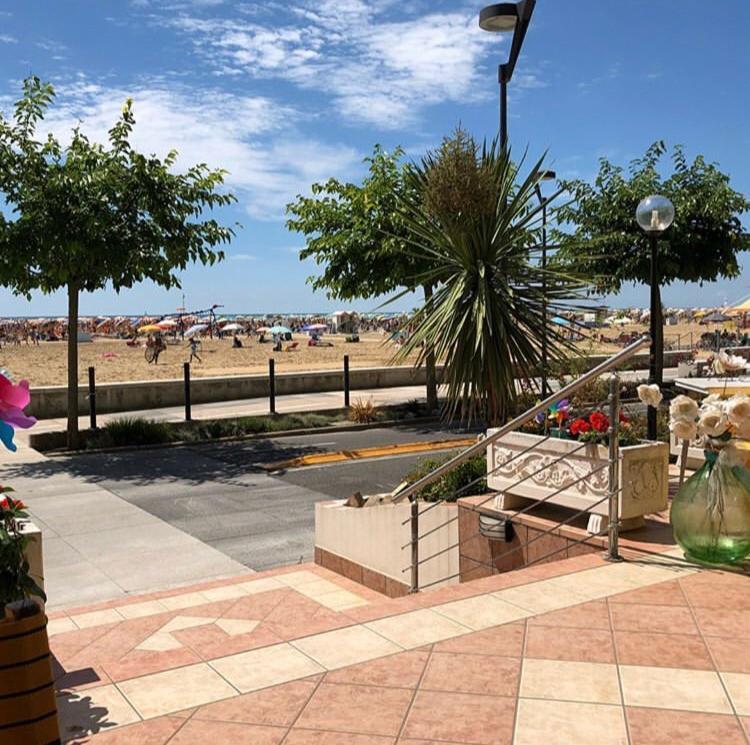 Hotel Karibe Bibione Esterno foto