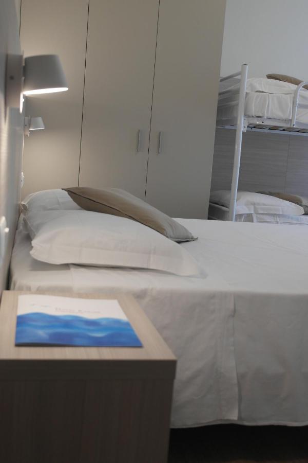 Hotel Karibe Bibione Esterno foto